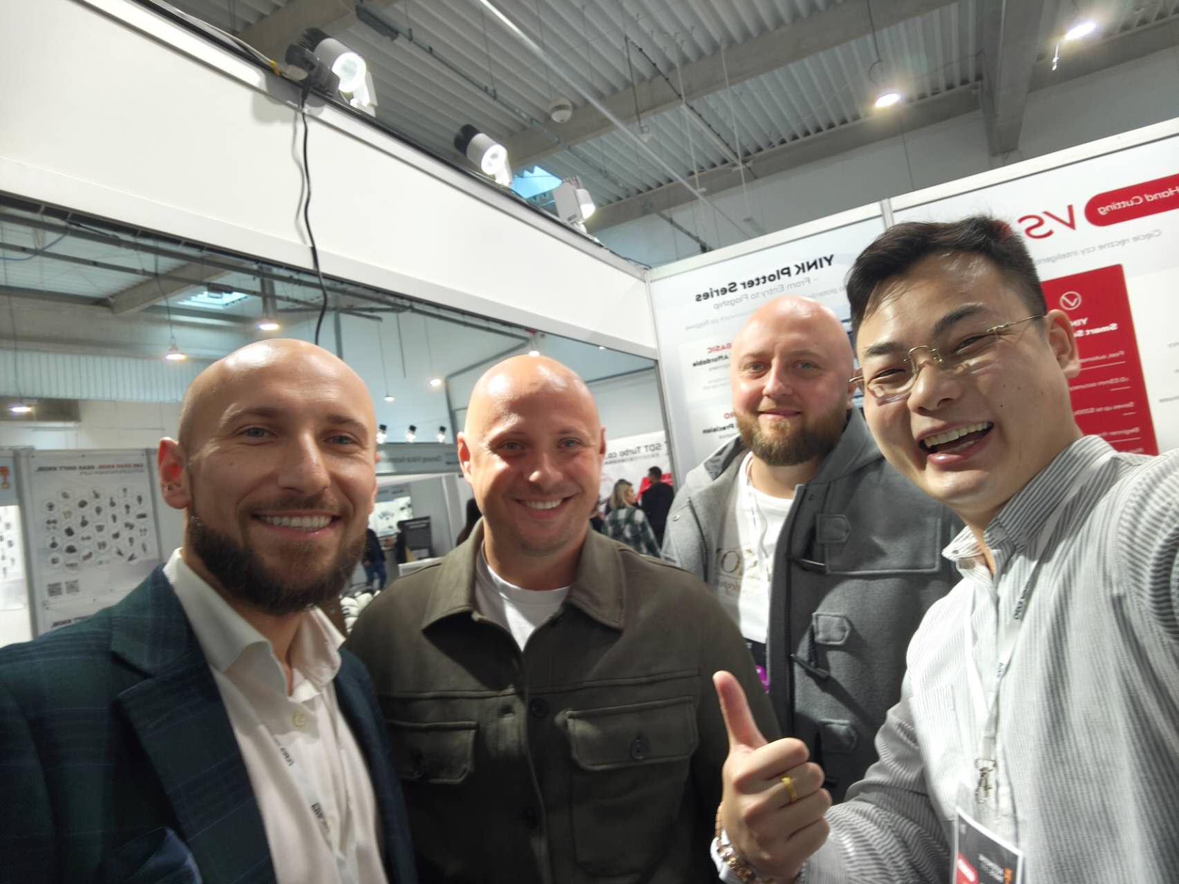 YINK SHANGHAI-uitstalling